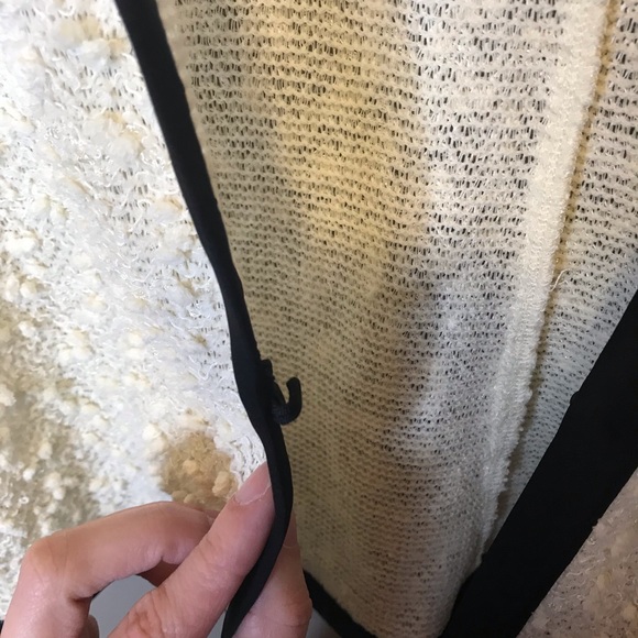 NWT! A’reve cream jacket/sweater. Medium - Picture 8 of 10